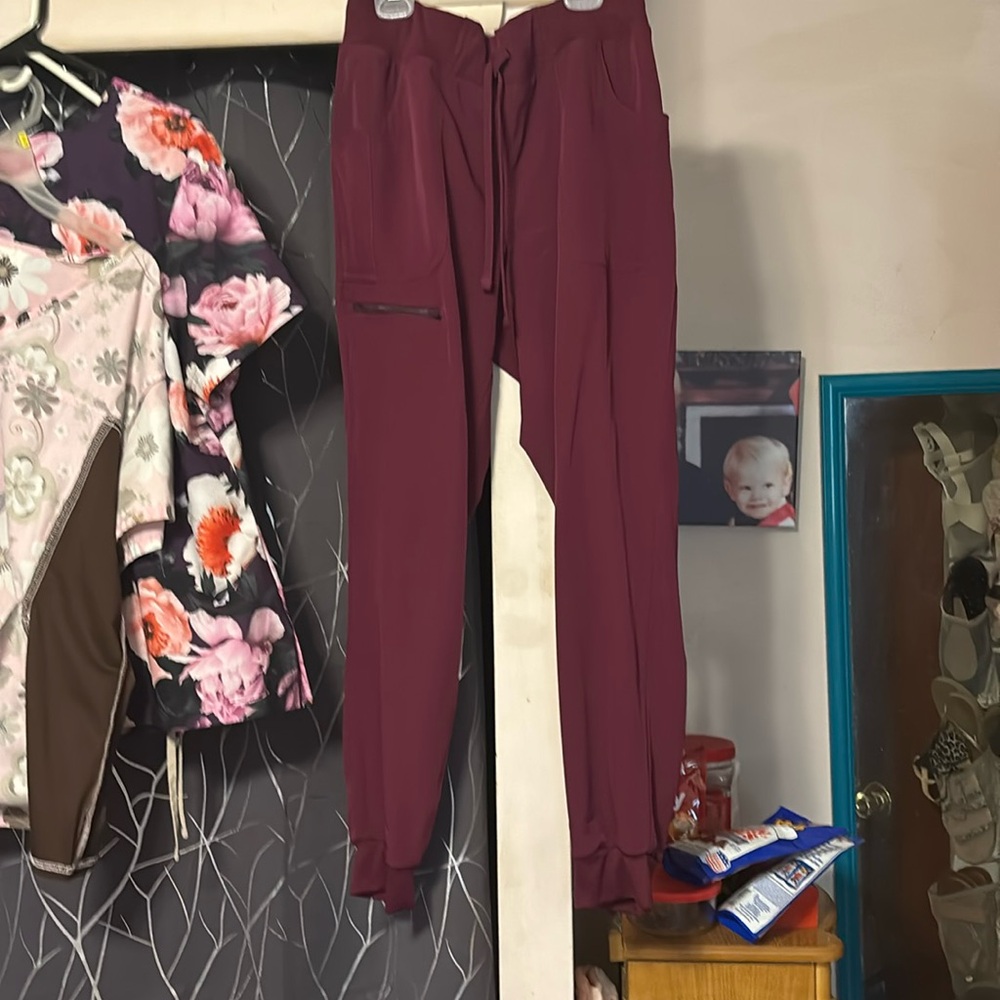 Maroon scrub pants with cuffed legs, soft material like new
